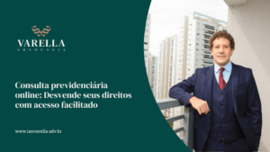 imagem de um advogado previdenciário e a frase sobre a consulta online